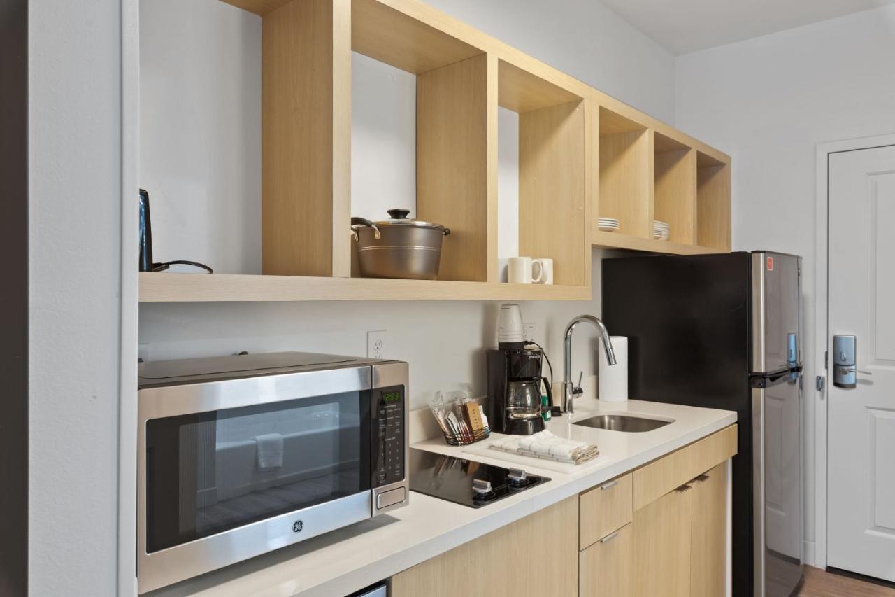 Towneplace Suites By Marriott White Hall Екстер'єр фото