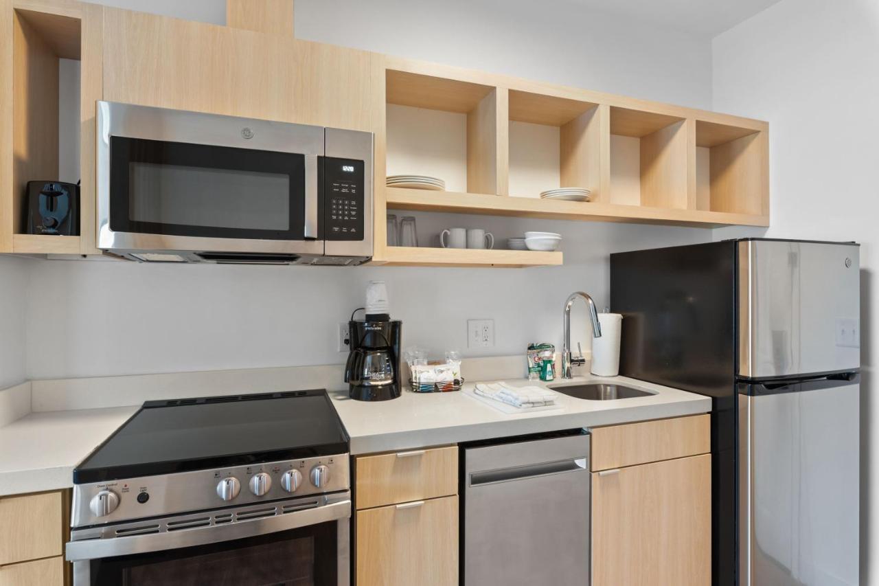 Towneplace Suites By Marriott White Hall Екстер'єр фото