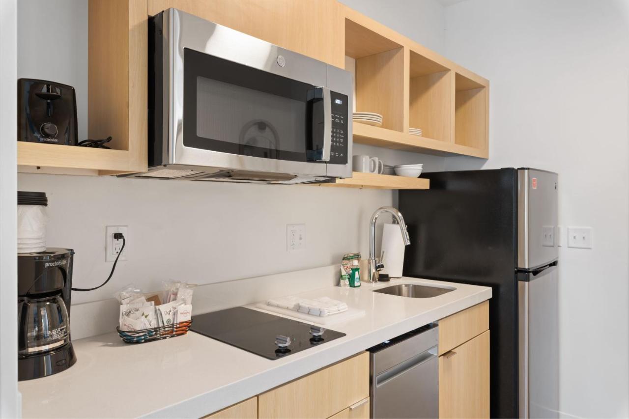 Towneplace Suites By Marriott White Hall Екстер'єр фото