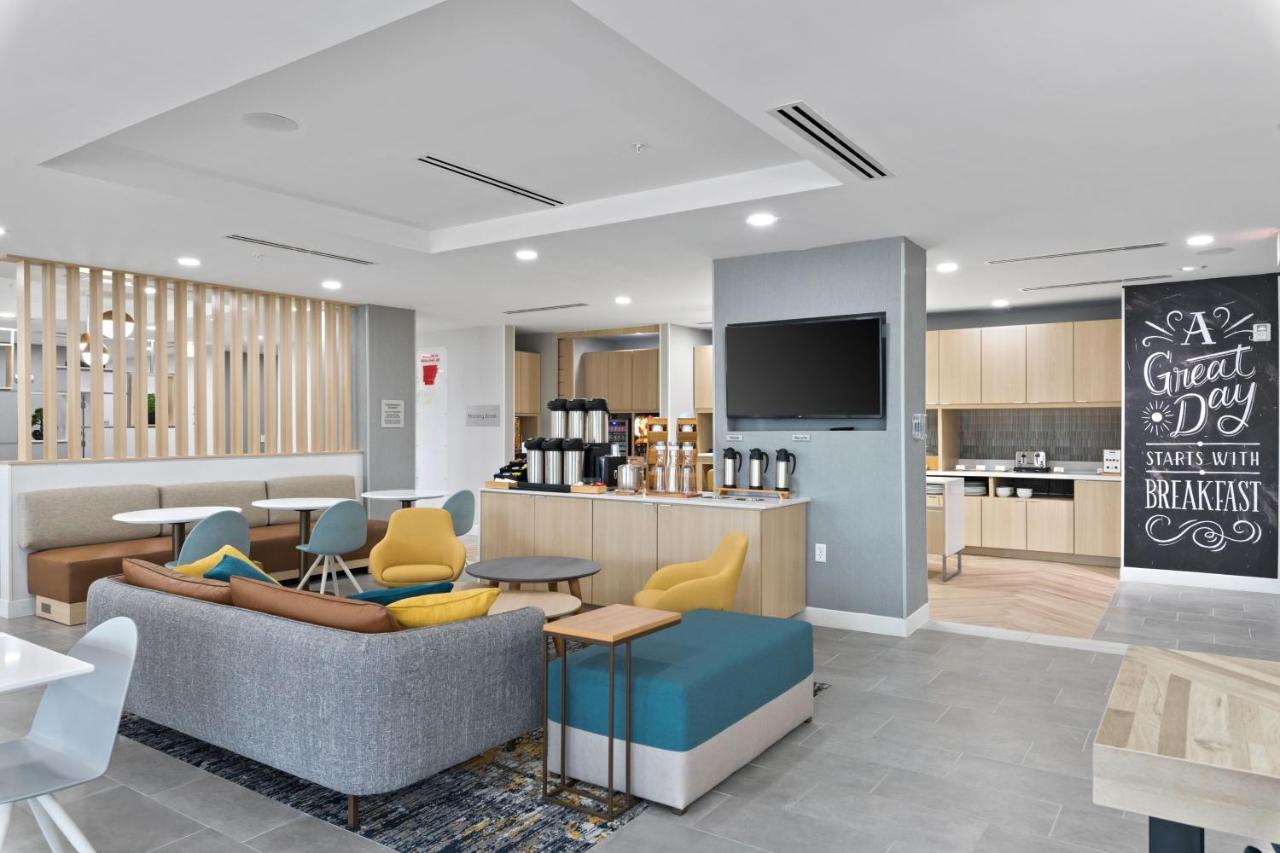 Towneplace Suites By Marriott White Hall Екстер'єр фото